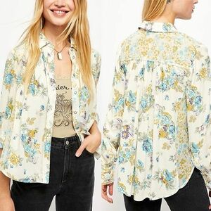 Free People NWT Size S Ivory‎ Hold On To Me Printed Top NEW